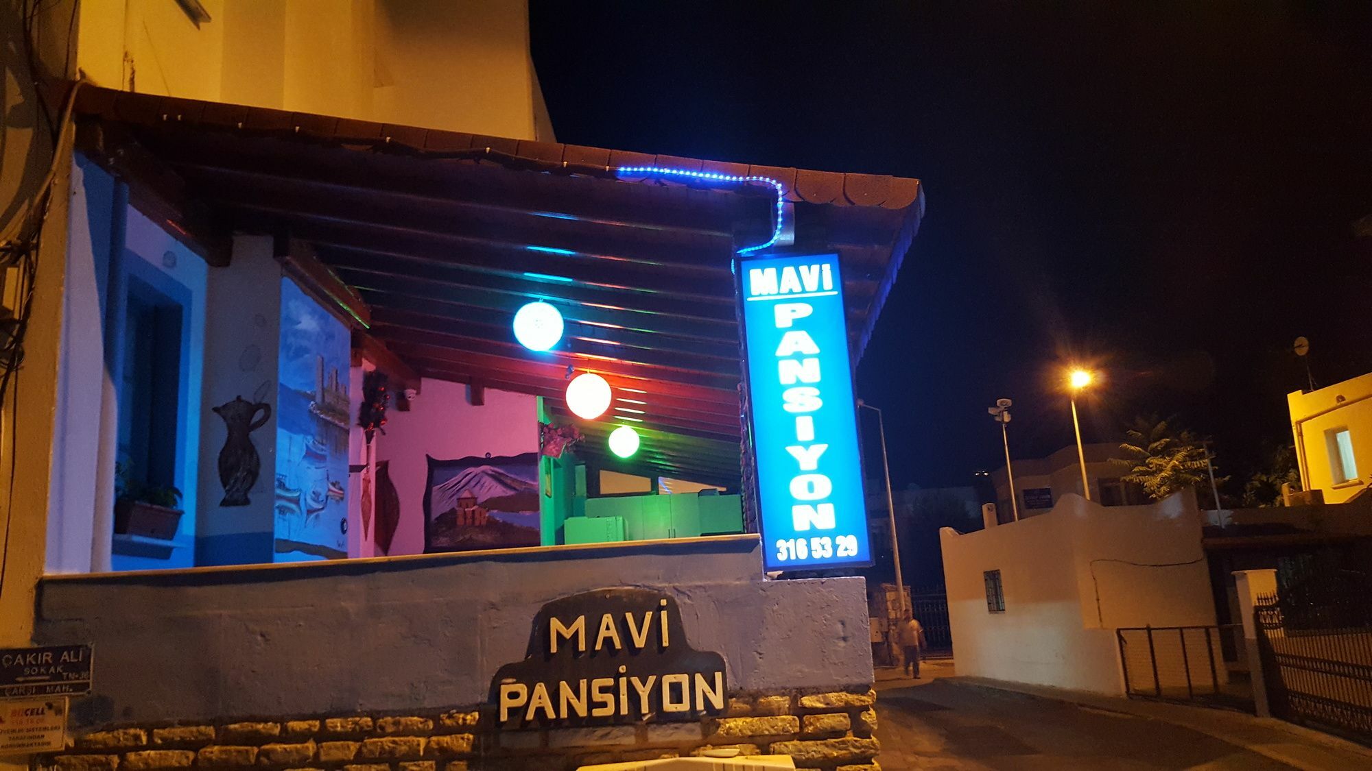 Goekmavi Pansiyon Бодрум Экстерьер фото