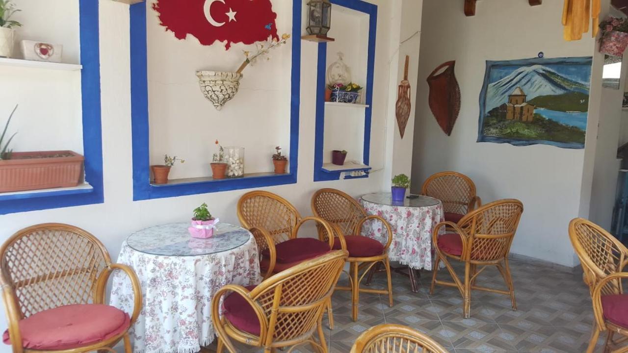Goekmavi Pansiyon Бодрум Экстерьер фото
